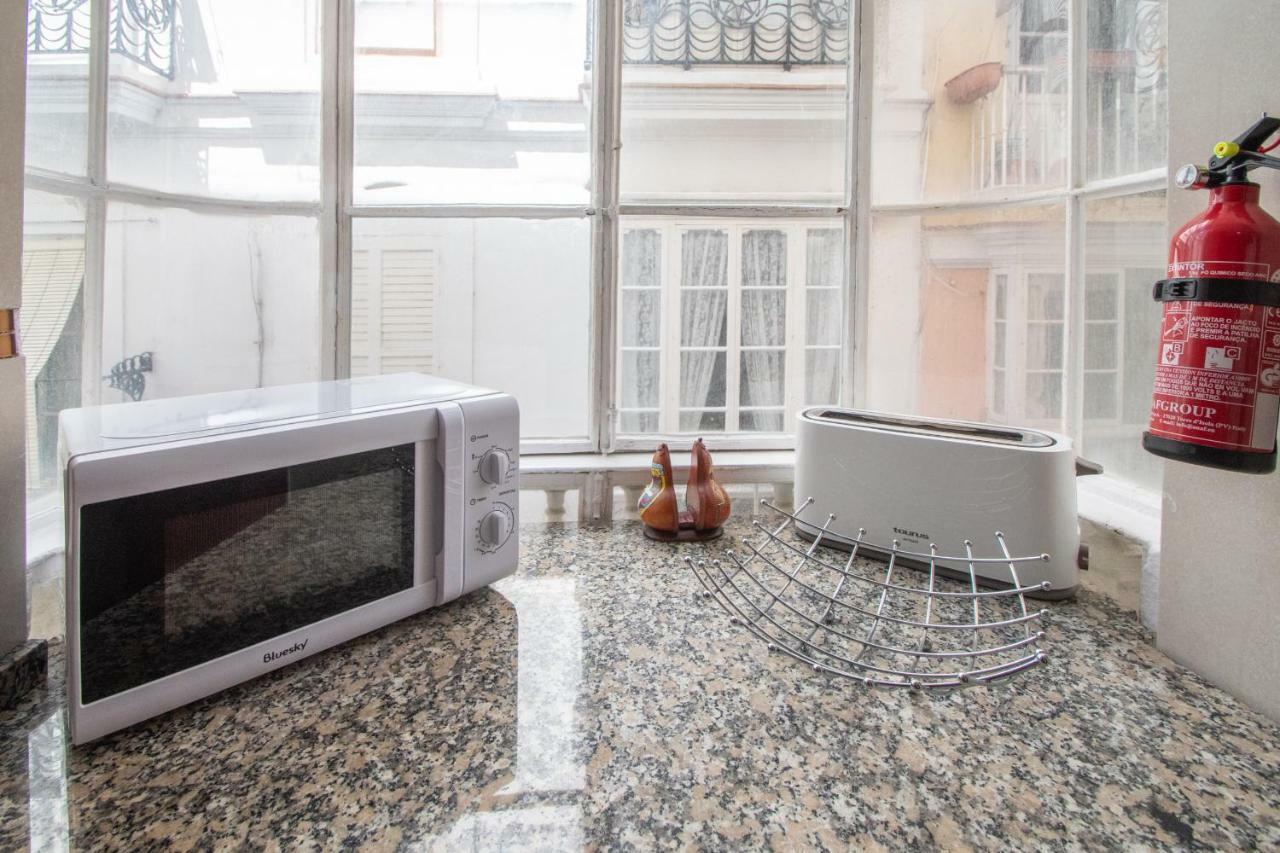 Apartamento Del Arqueologo De 카디스 외부 사진